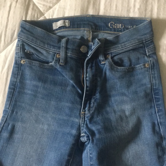 GAP Jeans - Picture 2 of 4